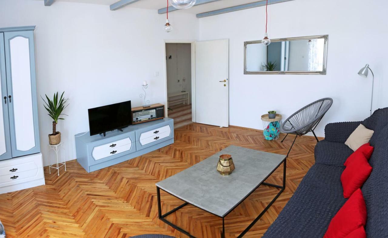 Apartman Charlie 沃希 外观 照片