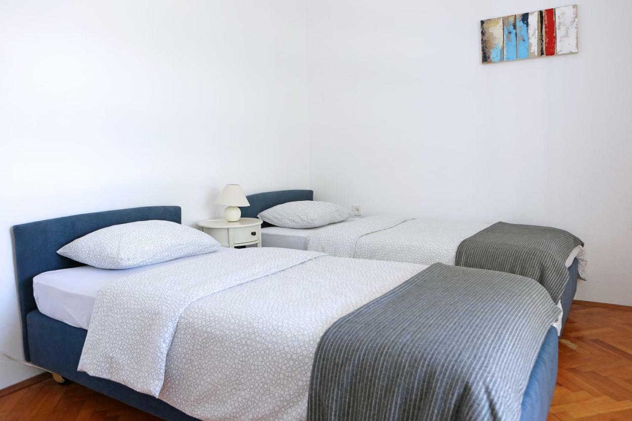 Apartman Charlie 沃希 外观 照片